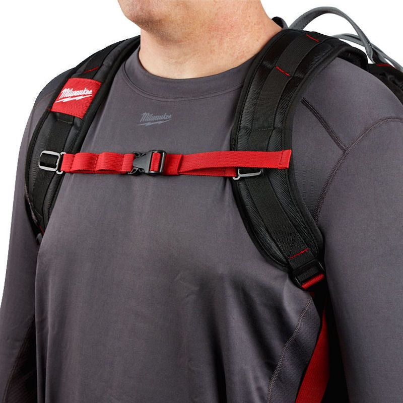 Milwaukee Ultimate Comfortable Jobsite Backpack - 1pc