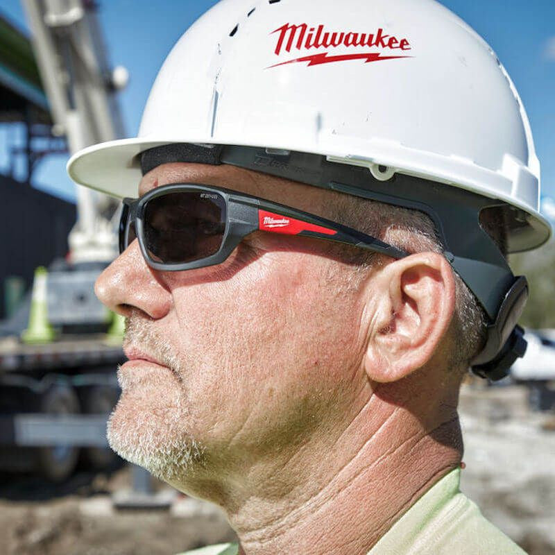 Milwaukee 4932471884 Performance Safety Glasses - Tinted