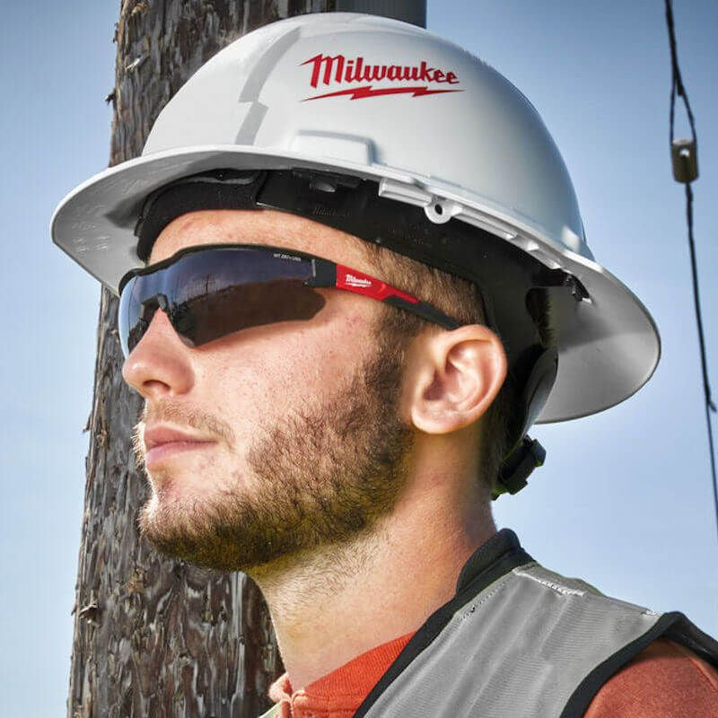 Milwaukee 4932478764 Enhanced Safety Protective Glasses Anti Scratch Fog Tinted