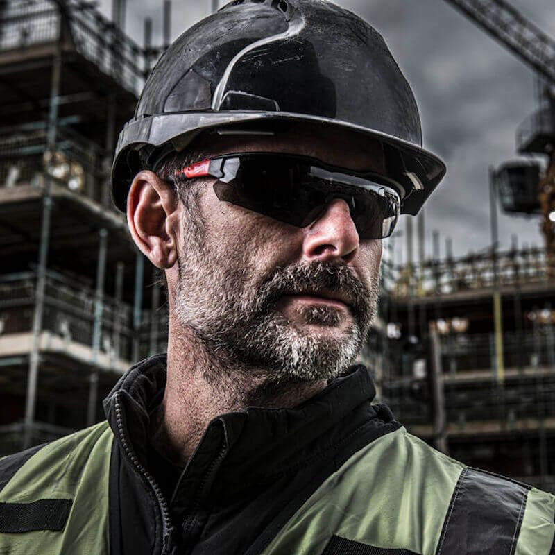 Milwaukee 4932478764 Enhanced Safety Protective Glasses Anti Scratch Fog Tinted