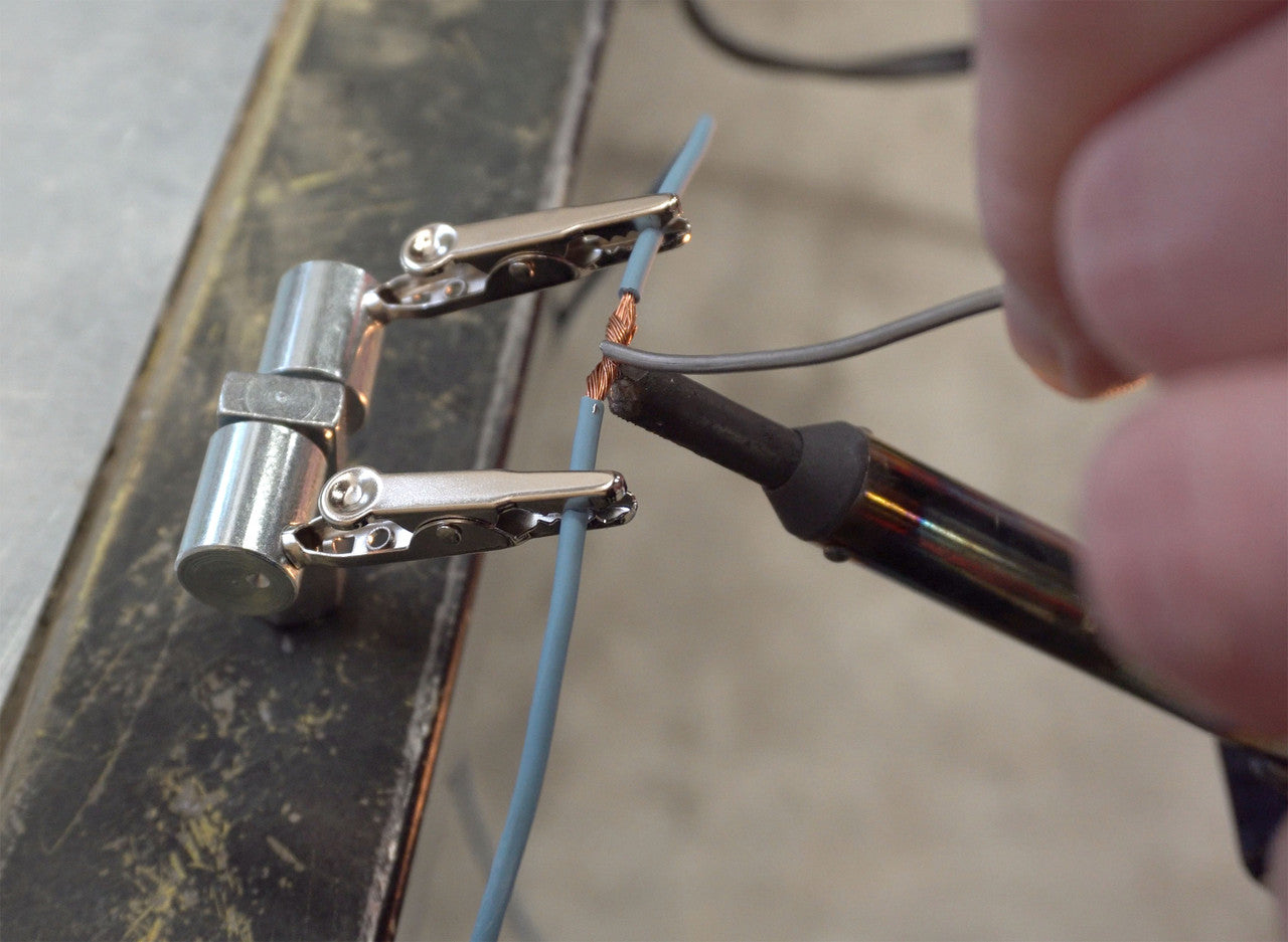 Lisle Magnetic Wire Holder