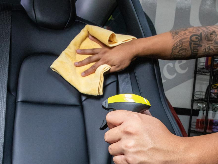 Meguiars Ultimate Leather Detailer 16oz