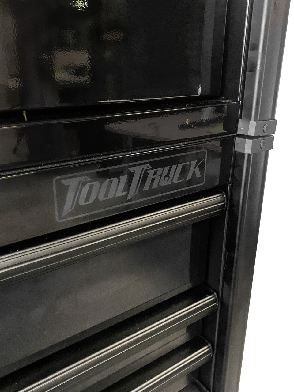 ToolTruck 42inch Tool Box Stack 8 Draw Roll Cab & 8 Draw Top Chest - Black & Matt Black