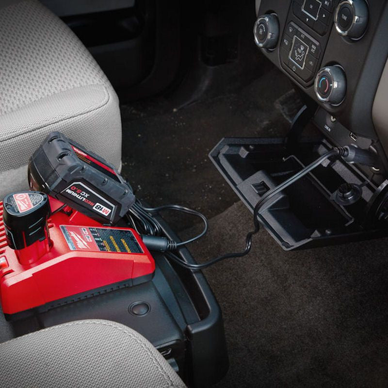 Milwaukee M12 - M18 Car Charger