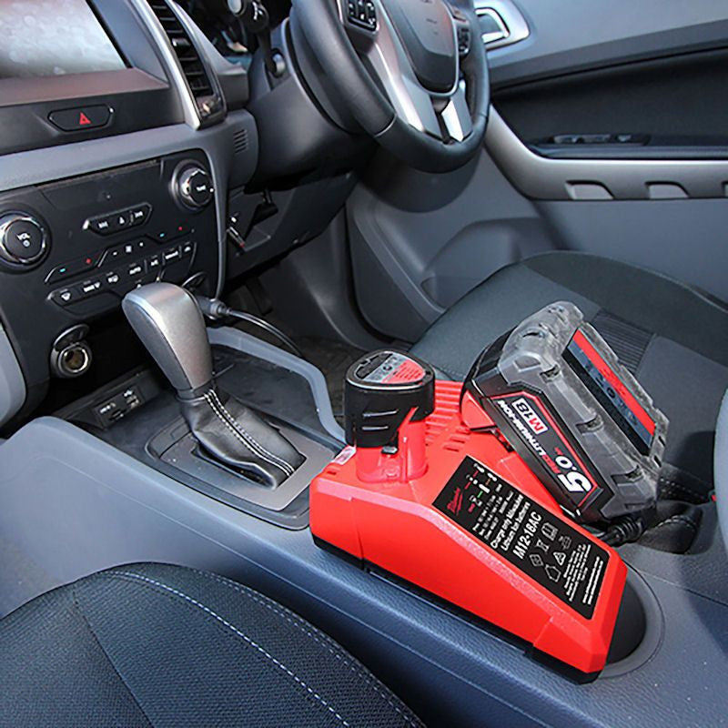 Milwaukee M12 - M18 Car Charger