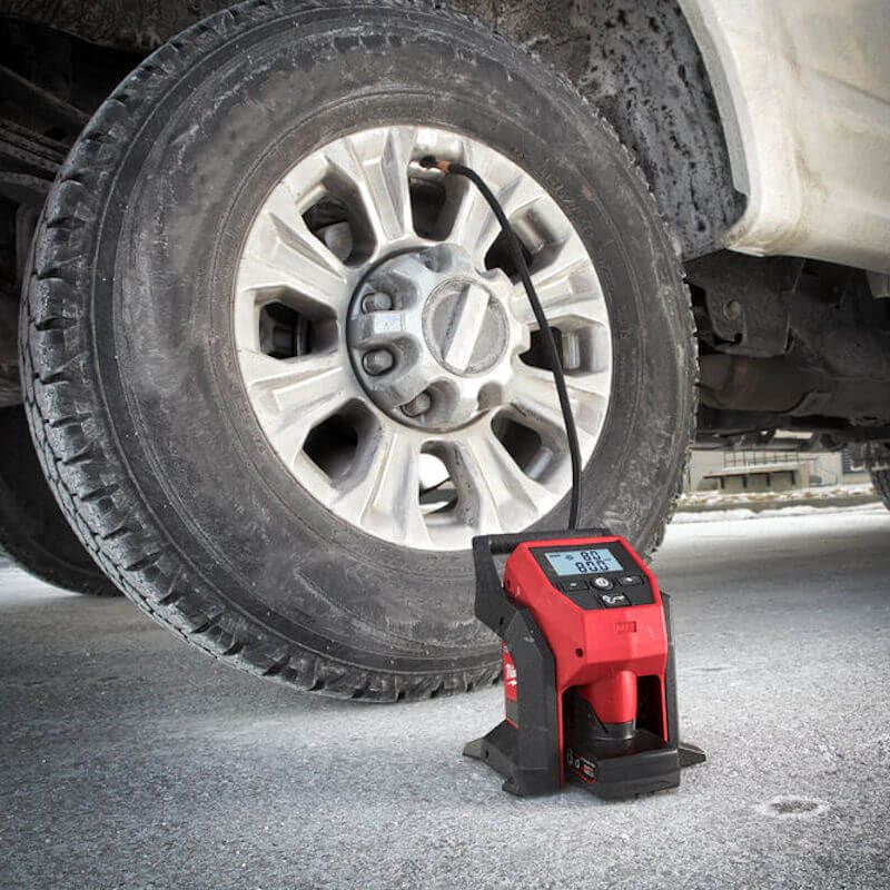 Milwaukee M12 Tyre Inflator - Naked
