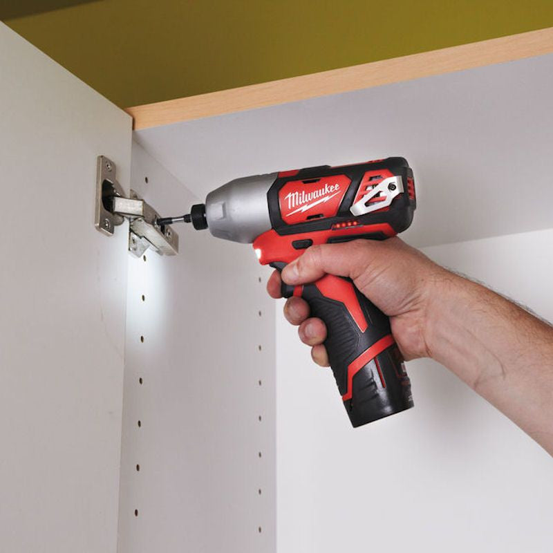 Milwaukee M12 Sub Compact Impact Driver Kit