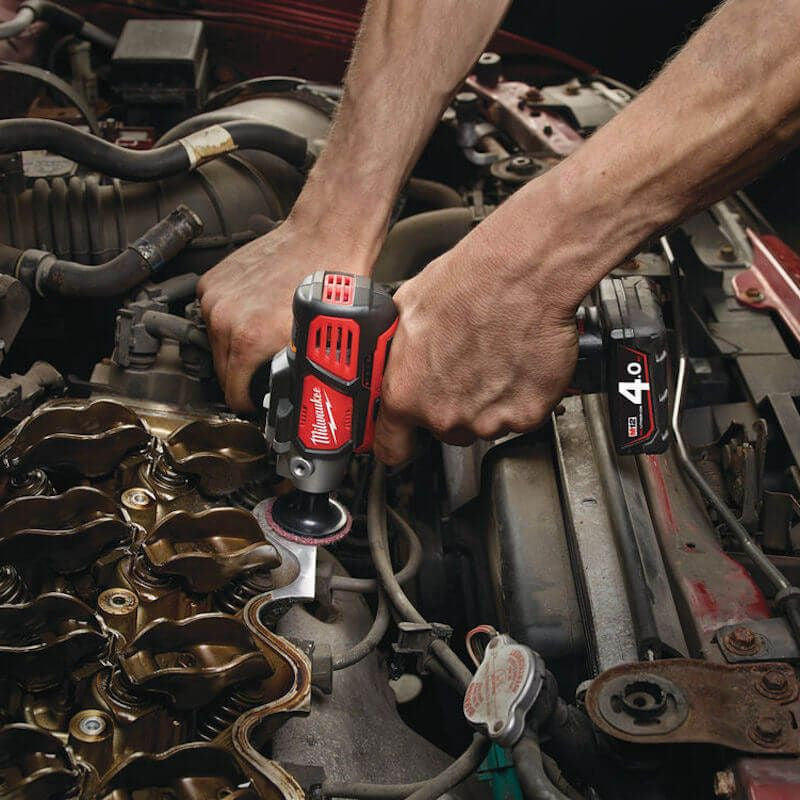 Milwaukee M12™ Sub Compact Polisher / Sander - kit M12BPS-421X