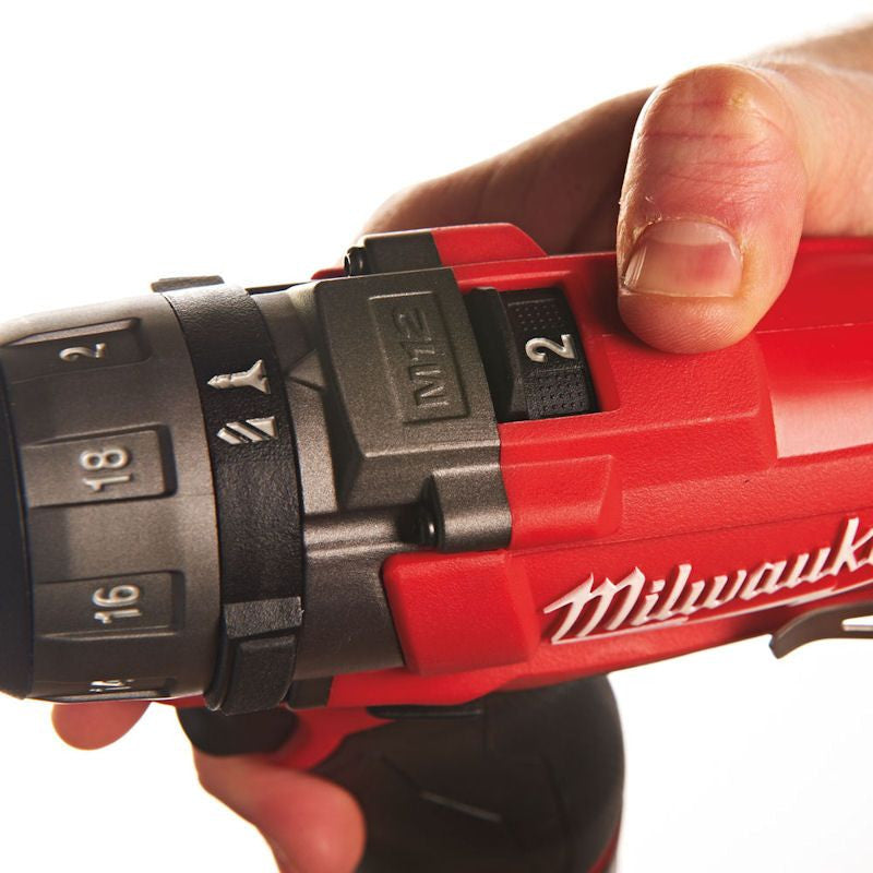 Milwaukee M12 FUEL™ Compact Screwdriver - kit M12CD-202C