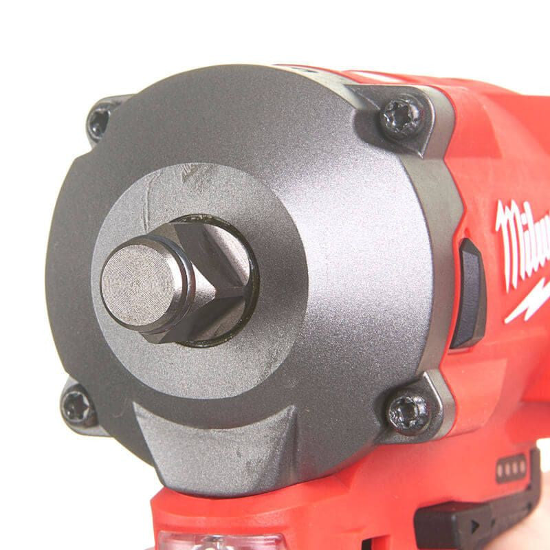 Milwaukee M12 FUEL 1/2" Impact Wrench - kit