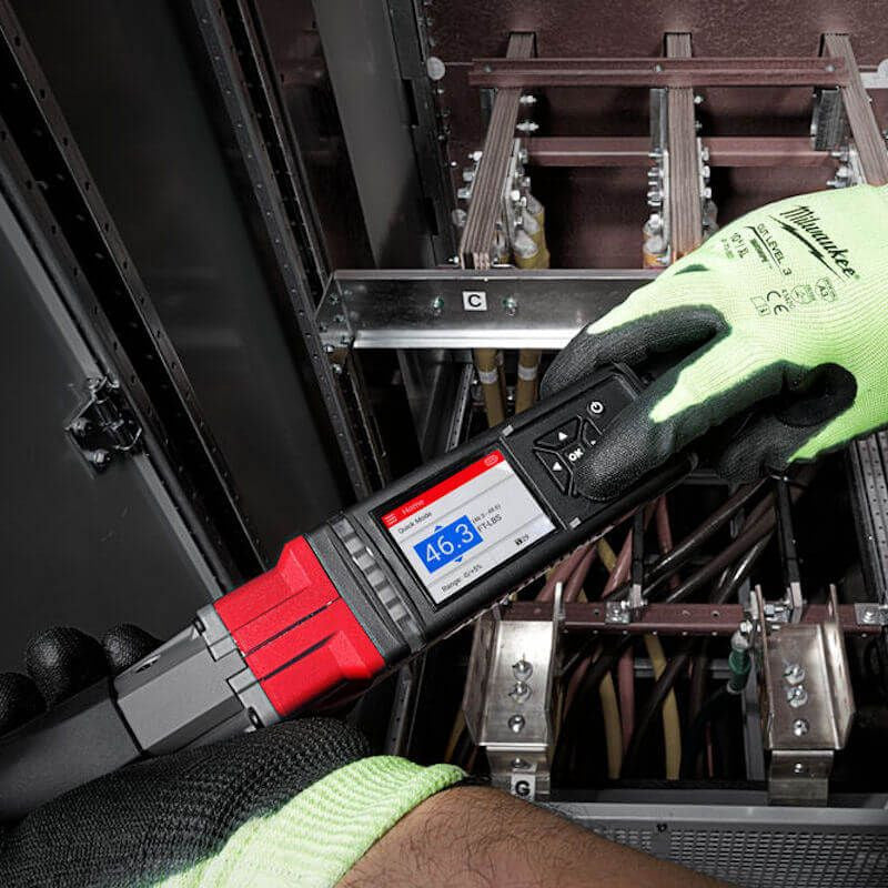 Milwaukee M12 Fuel One-Key 3/8 Impact Torque Ratchet - Kit