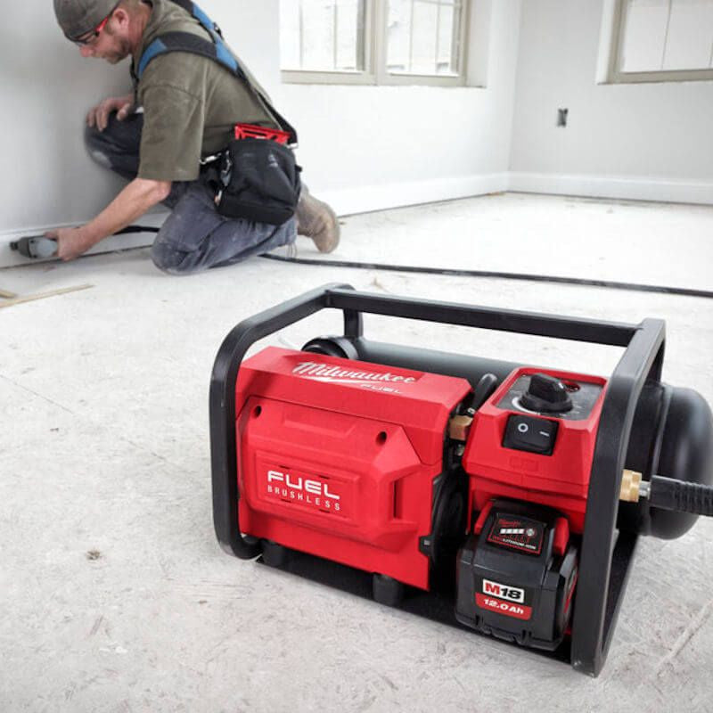 Milwaukee M18 Fuel Air Pressure Compressor - Naked
