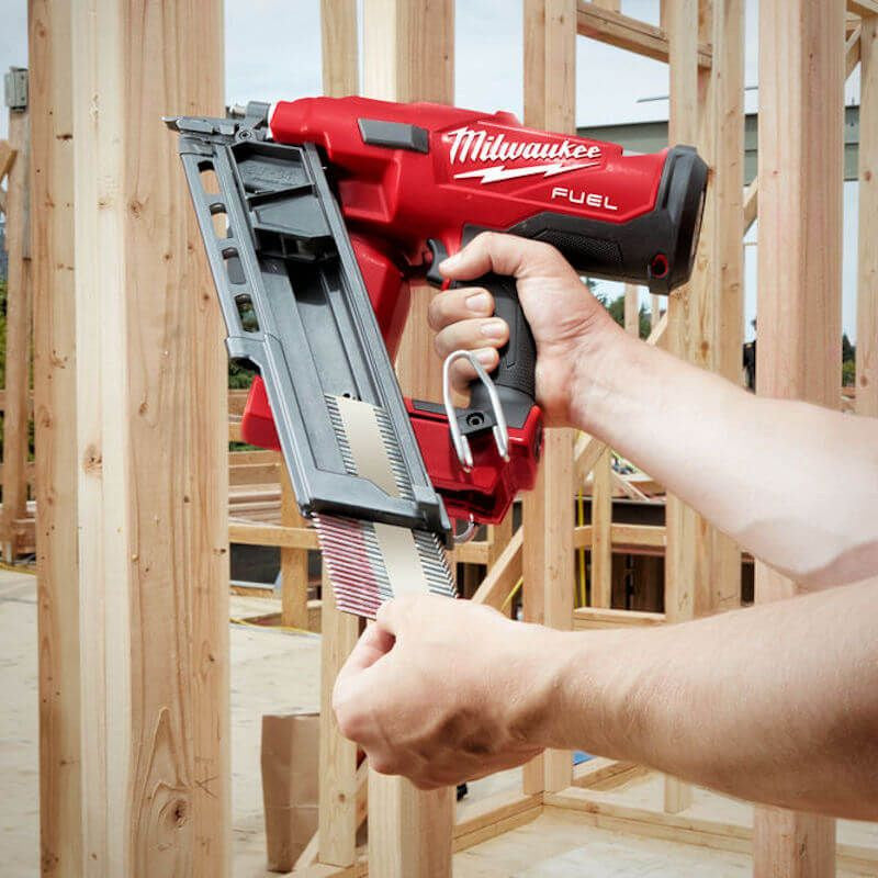 Milwaukee M18 Fuel 34deg Framing Nailer 2-Mode