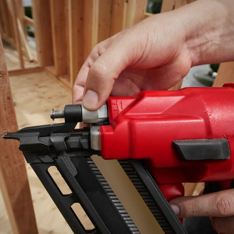 Milwaukee M18 Fuel 34deg Framing Nailer 2-Mode