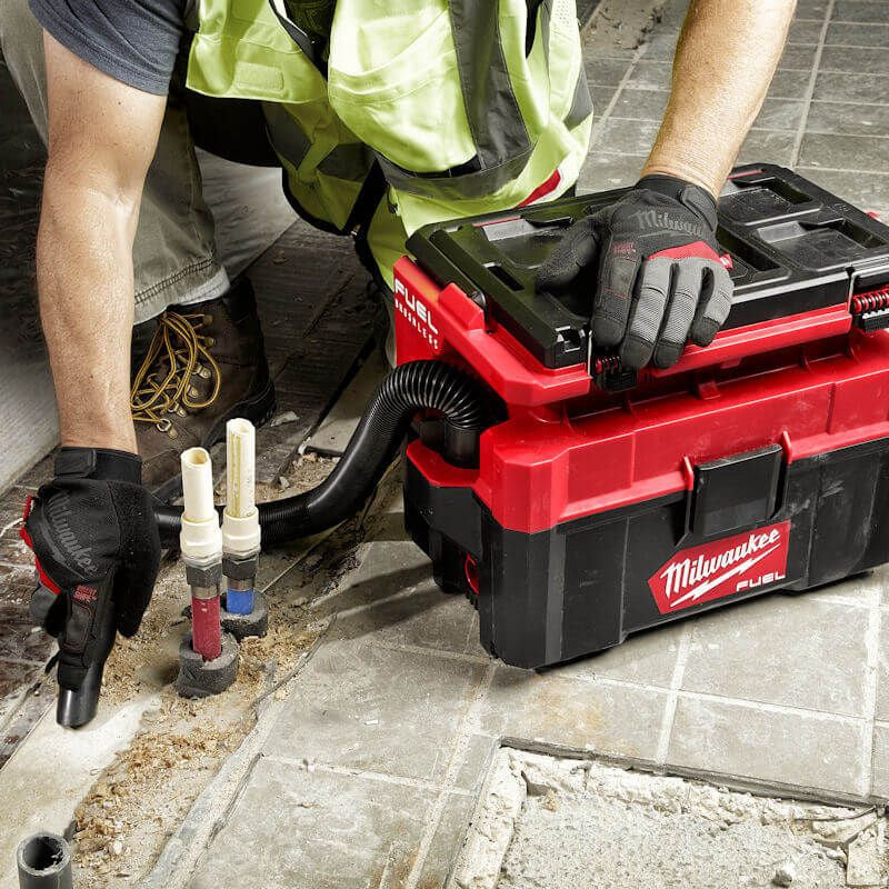 Milwaukee M18 Fuel Packout Wet/Dry Vacuum - Naked